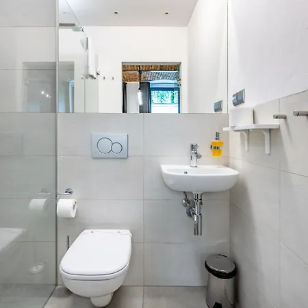 Rentplanet - Kopernika *