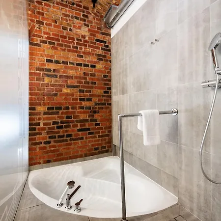 Rentplanet - Kopernika * Poznań